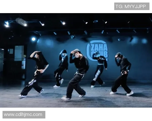 街舞战术解析：上海街舞队边路渗透体系的创新与实践探讨